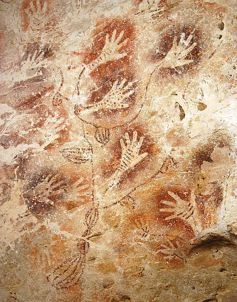 El Castillo cave paintings